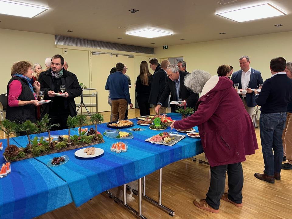 Apéro im Pfarreisaal