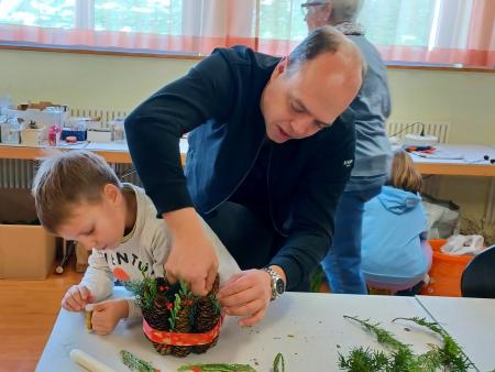 Gestalten eines Adventslicht