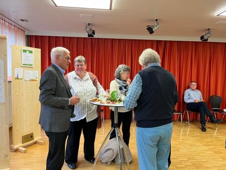 Apéro im Pfarreisaal