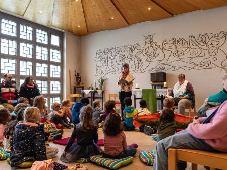 Gottesdienst Kirche Kunterbunt