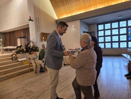  Alain Capt (evang. Präsident) mit Pia Holenstein und Daniela Scherrer